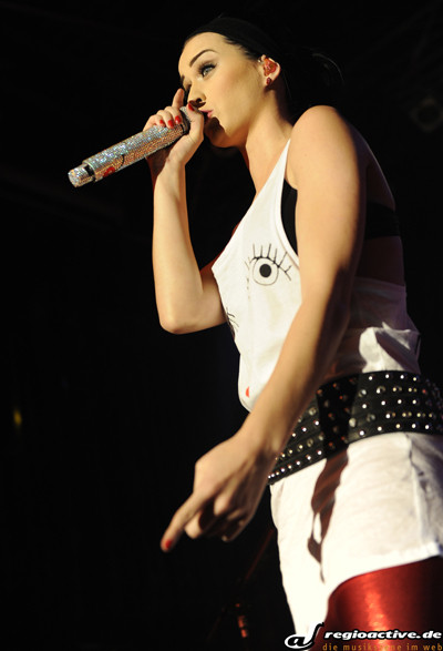 Katy Perry (live in Neu-Isenburg, 2009)
